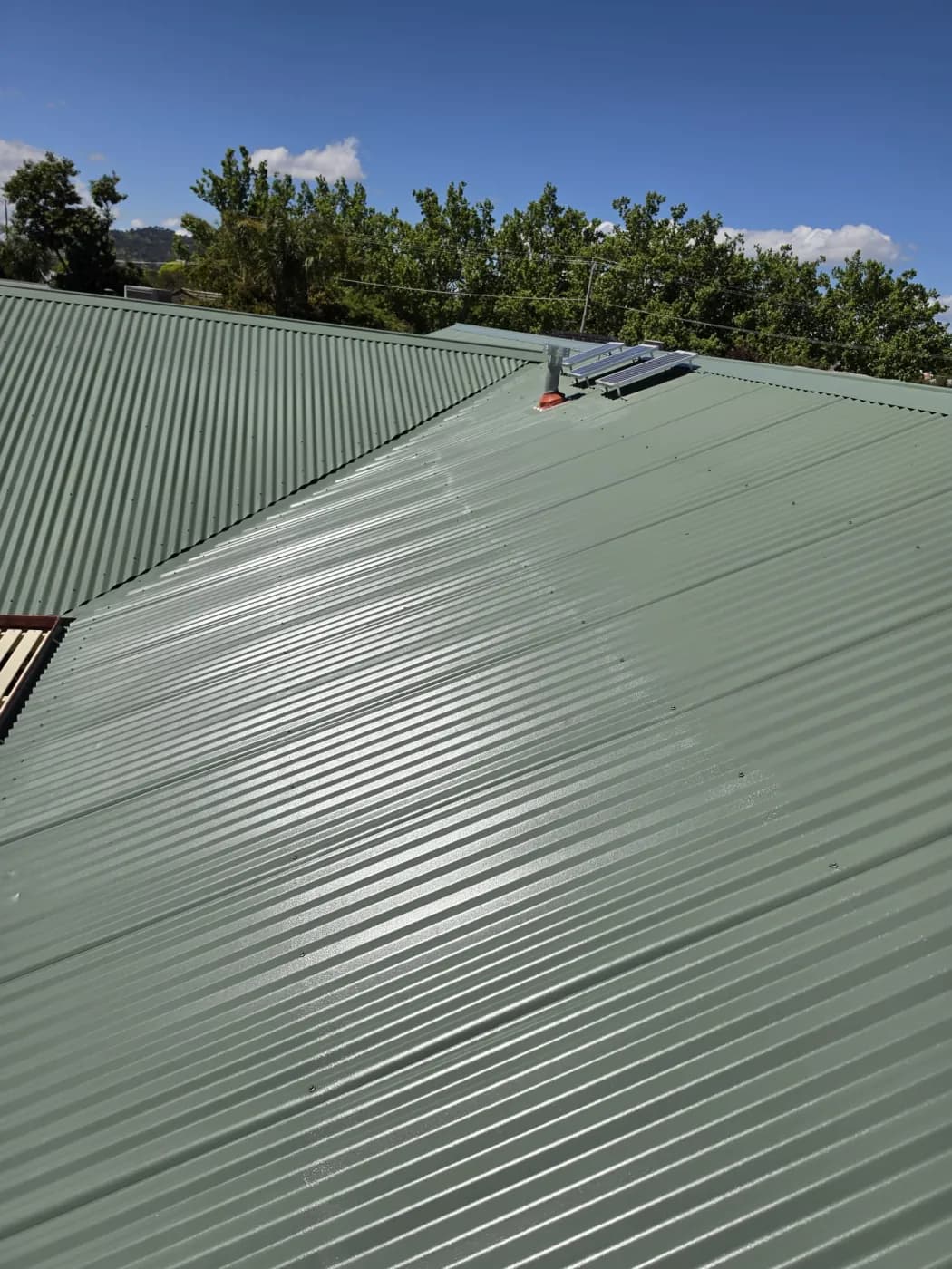 The repainted roof up close in Wilderness, after